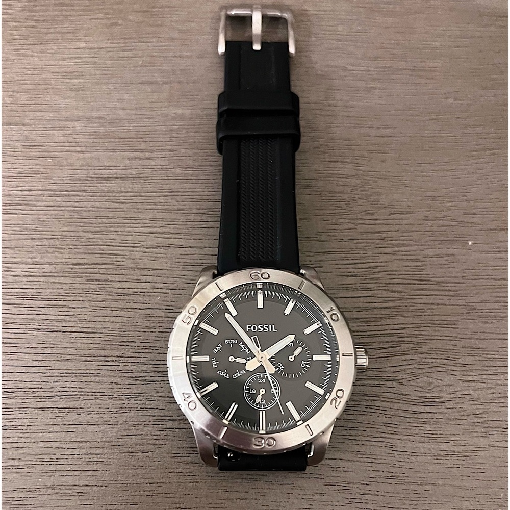 Men’s Fossil Watch - Picture 2 of 2